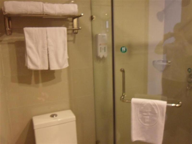 Hotel Greentree Zhujing Business Shanghai