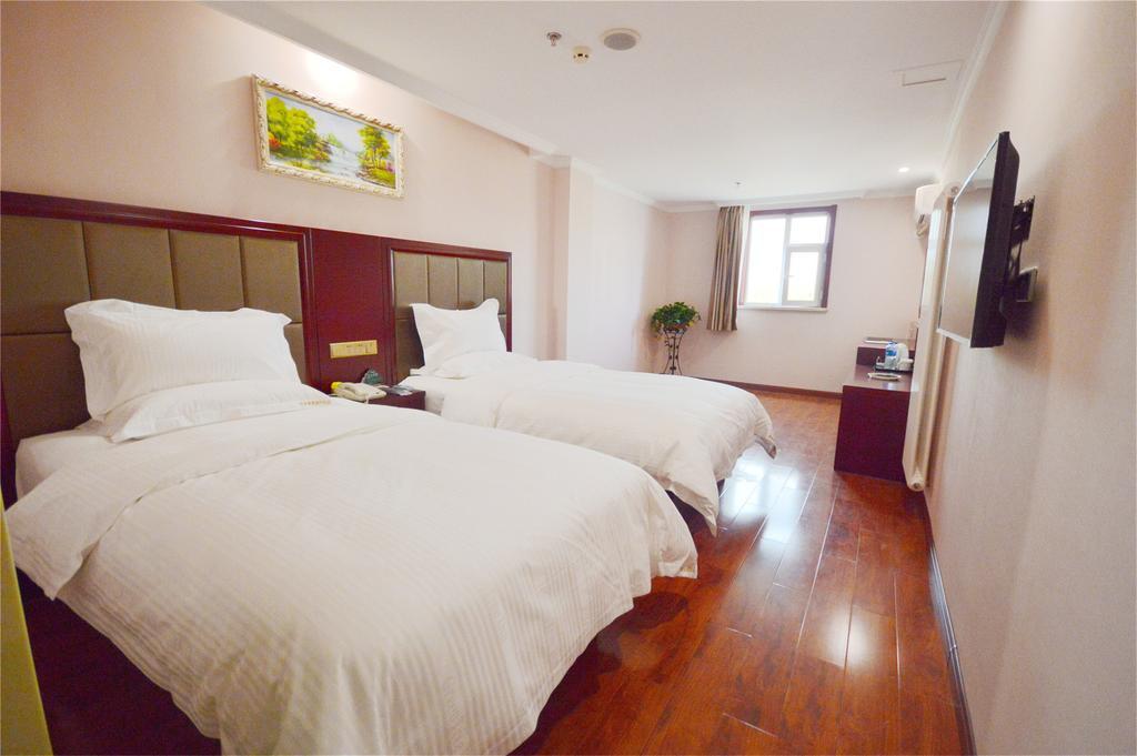 Hotel Greentree Zhujing Business