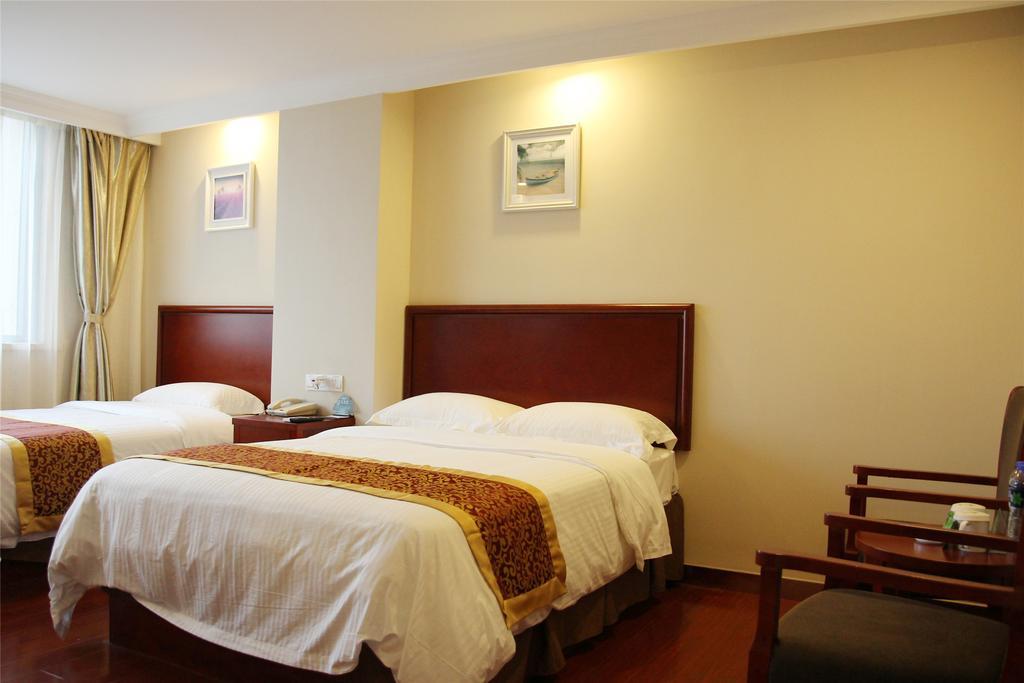 Greentree Zhujing Business Shanghai